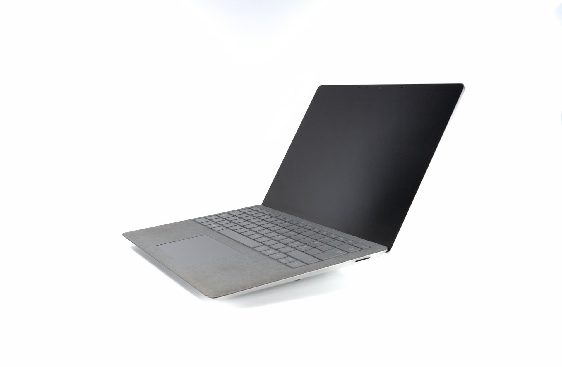 Microsoft-Surface-Laptop-2-2-1.jpg Brugte computere